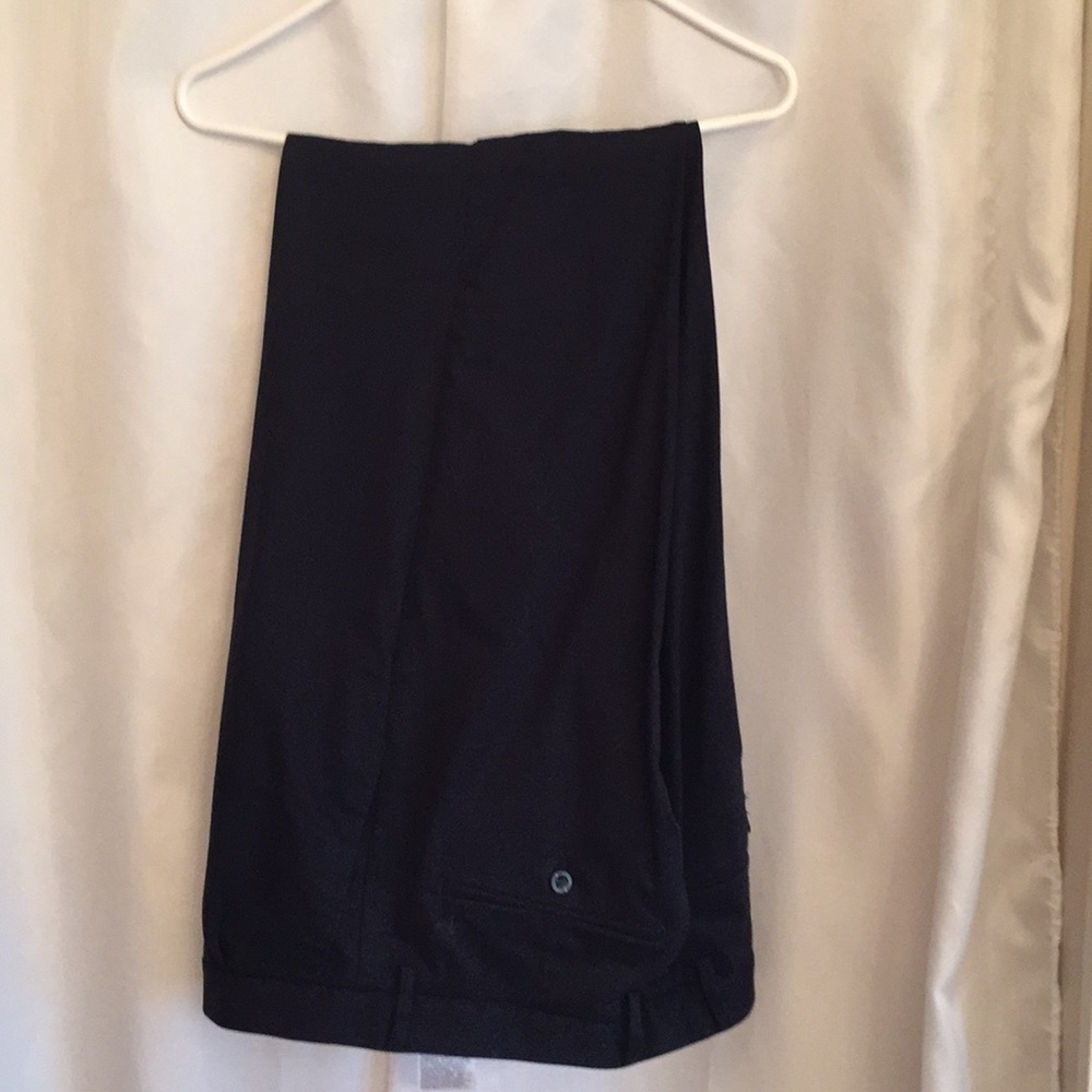 NWOT Men’s Dark Navy Blue Classic Fit Dockers